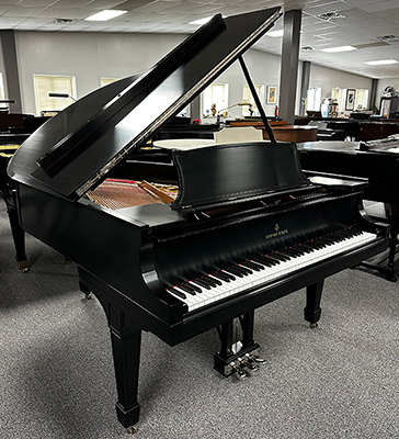 Steinway O
