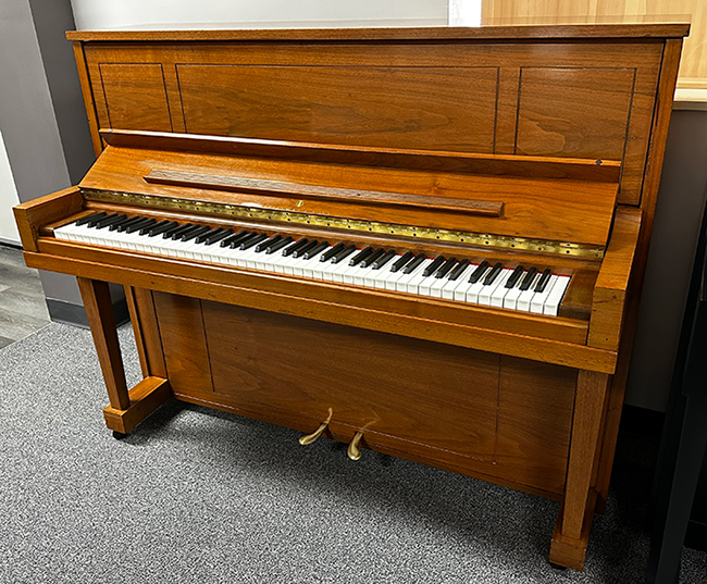 Steinway 1098